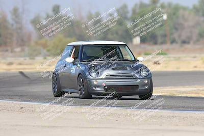 media/Sep-20-2025-Extreme Speed (Sat) [[1fcc23683c]]/Orange (Mid Intermediate)/Session 1 (Sunset)/